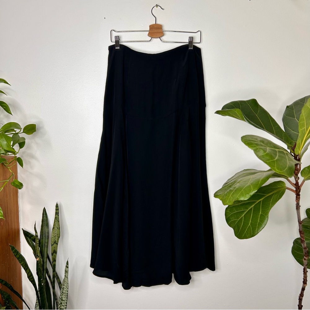 Madewell Circle Midi Skirt in Crêpe de Chine - Picture 6 of 11